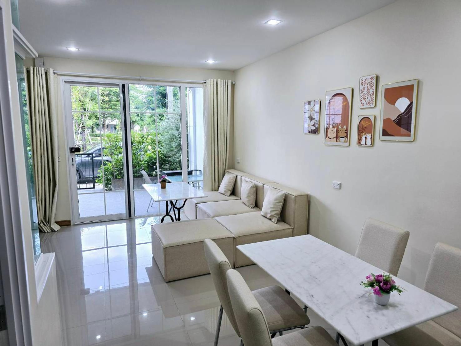 H2, Wi-fi 1,000 Mbps, Near Mrt, Fashion Island 度假居